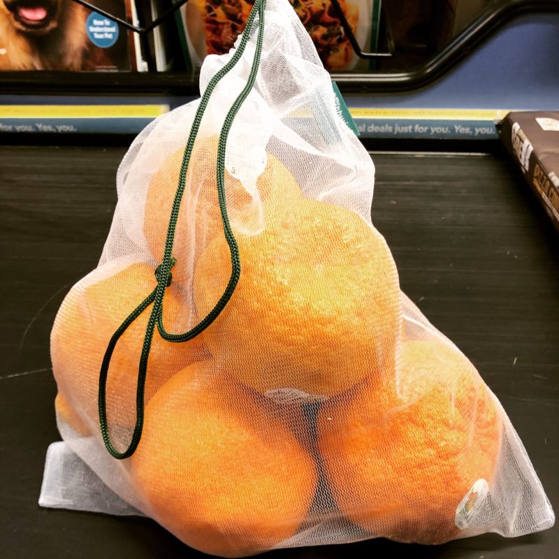 How to reduce waste while shopping? Use a cloth produce bag (or leave them loose)!