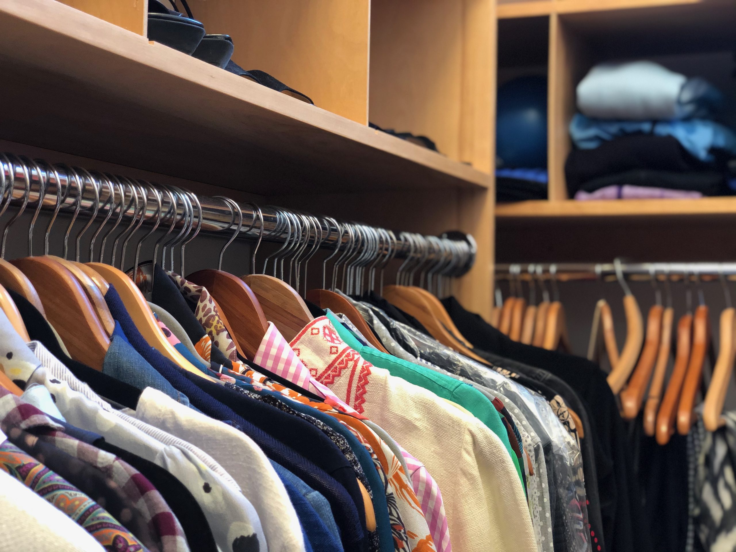 Planning to Sell Your Old Clothes? Here Are Some Useful Tips